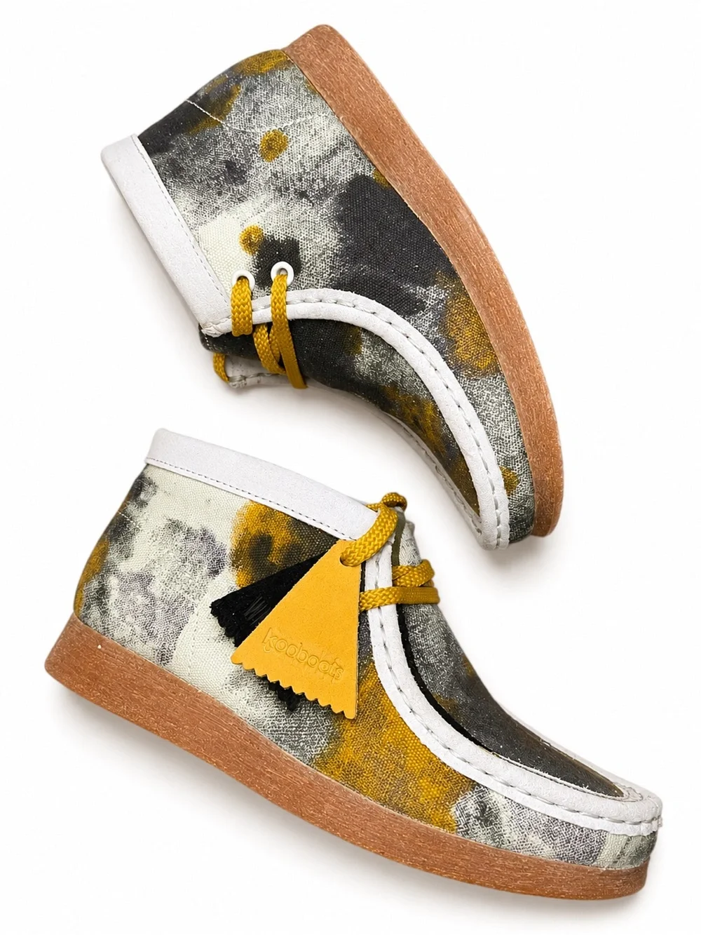 👞💛 Clarks Originals Wallabee Boots Gray/Yellow Abstract Print | Kids 3Y | NWT